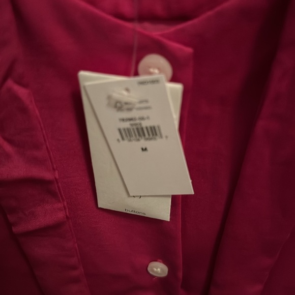 Banana Republic brand new silk blouse with tie in rick pink color. - Picture 3 of 5